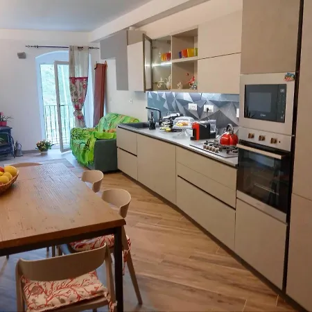 Il Nido Delle Rondini Ferienhaus