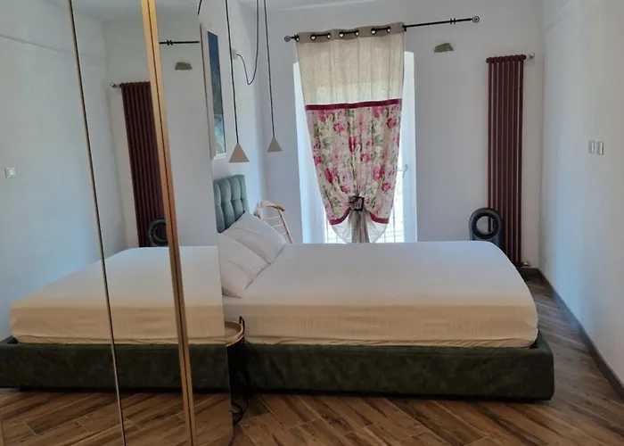 Il Nido Delle Rondini Hébergement de vacances *